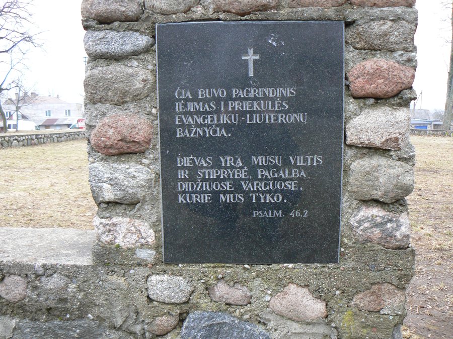 File:PriekulėInformdeskaU bývLuterKostelaLT01.JPG